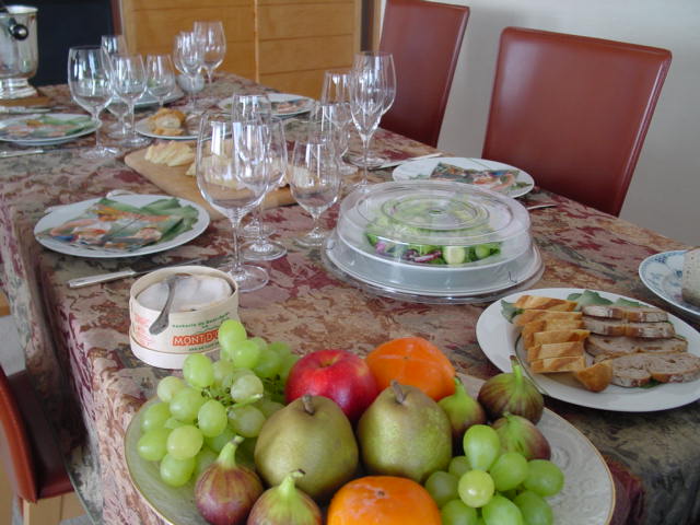 Table setting