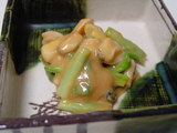 わけぎとはまぐりの味噌和え