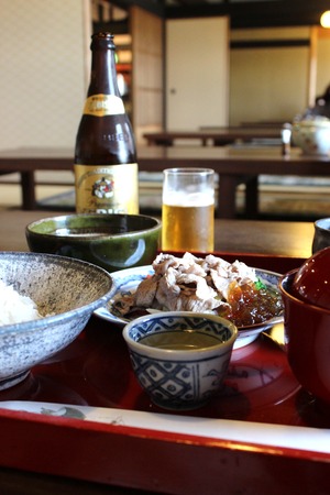 とろろご飯と近江牛