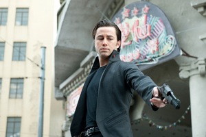 SFアクション映画『LOOPER/ルーパー』B・ウィリス×ジョセフ・ゴードン=レヴィット競演作