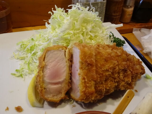 グルメの部屋 3844 とんかつ しお田 宮城県高清水産 希少 32 豚ロースかつ が名物の田園都市線で有名なとんかつ屋 グルメ三昧 グルメの部屋 3844 とんかつ しお田 宮城県高清水産 希少 32 豚ロースかつ が名物の田園都市線で有名なとんかつ屋 グルメ三昧