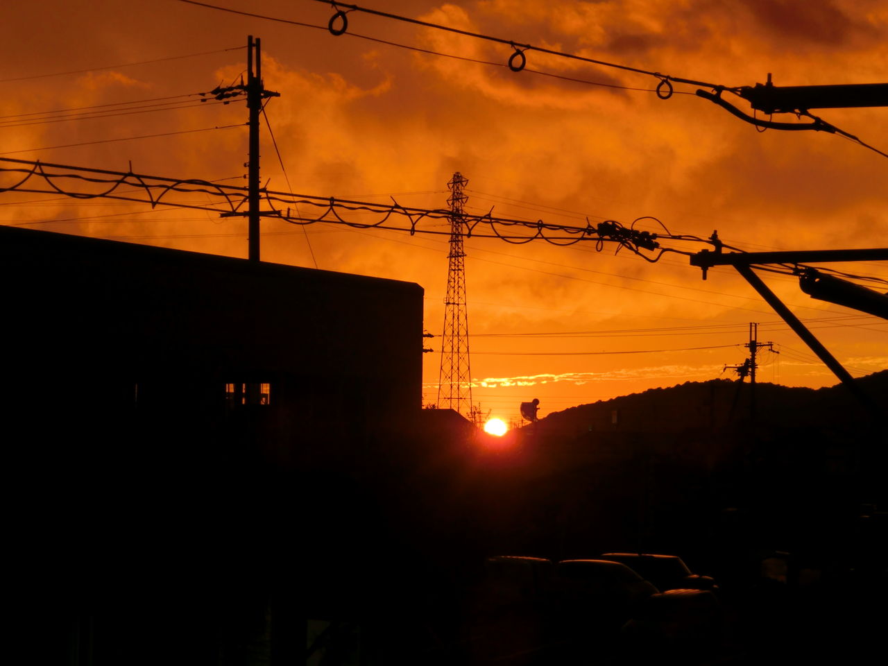 秋の夕暮れ 空がこんなオレンジ見たことない ジュン コスメハウス日記