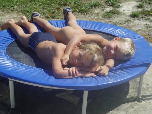 trampoline-kids08