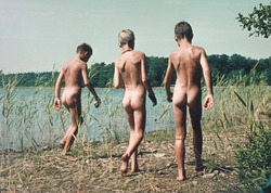 three_boys02