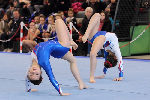 Pont-fille-gymnastique