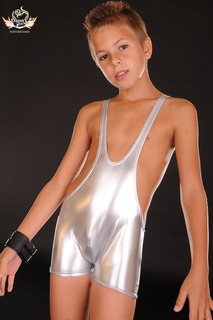dd_danny_singlet_silver03