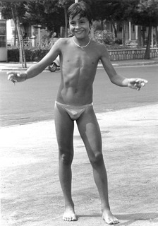 Beauté-tanga-boy02