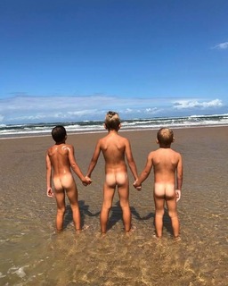 three_boys01