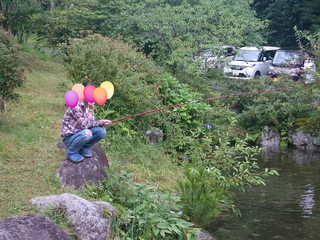 sketch-1534657341849