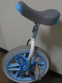一輪車