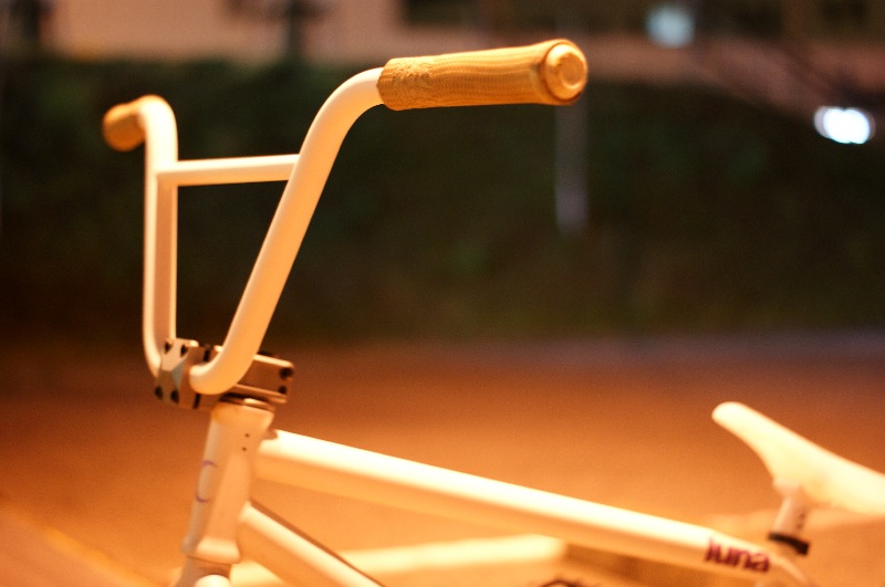 Primo / Tall boy Barに学ぶ「僕がハンドルを高くする理由」 : BMX