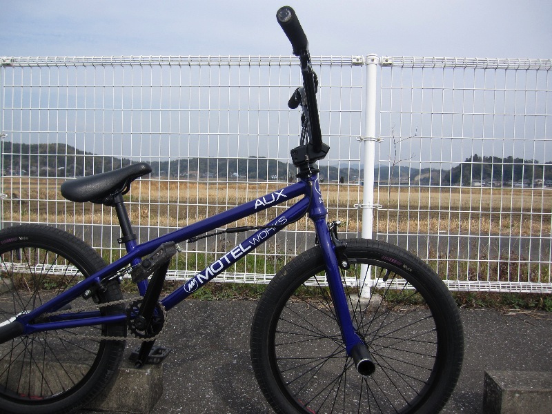 BMX 自転車 MOTEL WORKS AUX