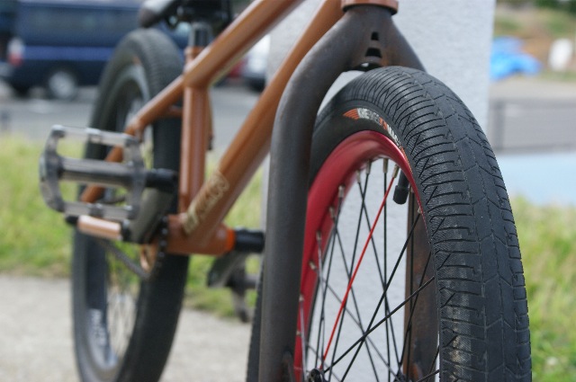 自転車　BMX 20”KHE BIKES PREMIUM MAC2 BLK 2本 自転車 BMX 20”KHE BIKES PREMIUM MAC2 BLK 2本 2本売りBMX 20”KHE