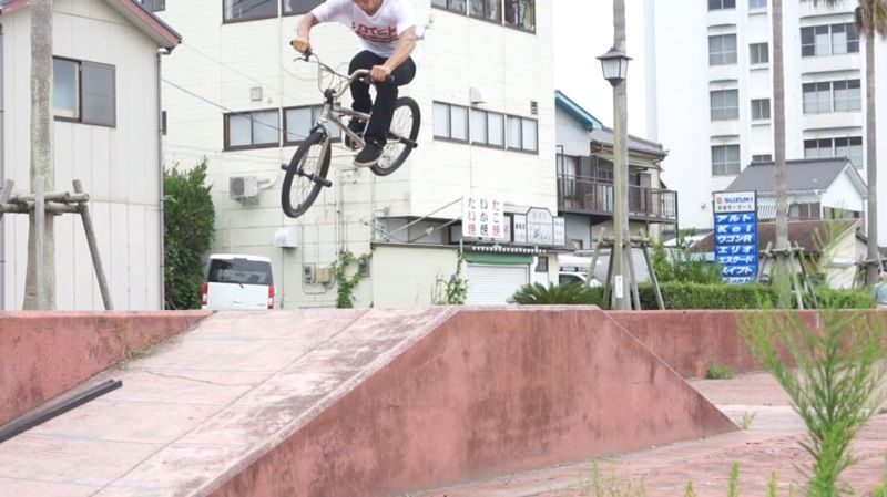 レビュー「Motel works / Aux Ver.2」 : BMXライダー/岡山 潤 日記 レビュー「Motel works / Aux Ver.2」 : BMXライダー/岡山 潤 日記