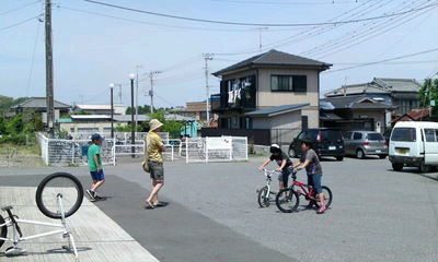 100522_1022_030001