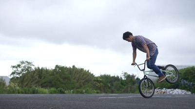 37)