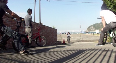 35)