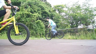 32)