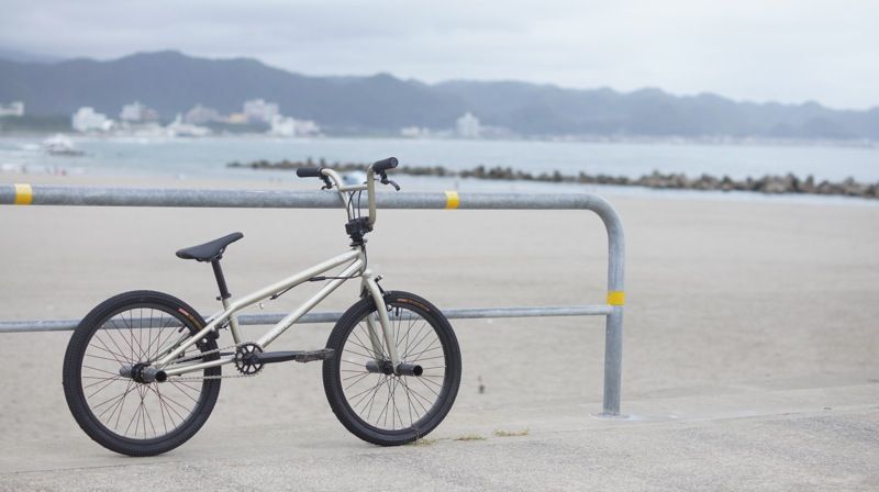 レビュー「Motel works / Aux Ver.2」 : BMXライダー/岡山 潤 日記 レビュー「Motel works / Aux Ver.2」 : BMXライダー/岡山 潤 日記