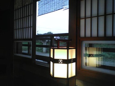 04.窓辺