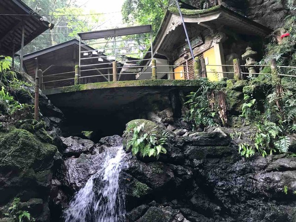 08.清涼な山の中