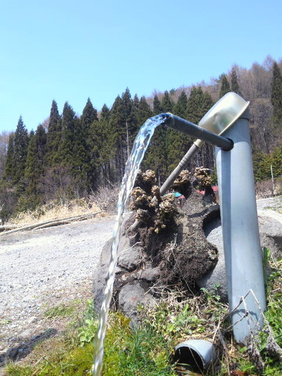 08.香坂の水
