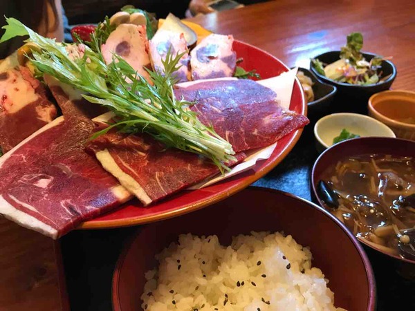 13.熊&鹿焼肉定食