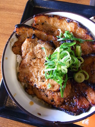 ������ú�оƤ��ΰҰ���