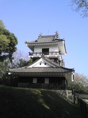 復元された天守閣