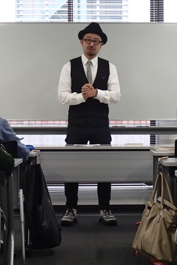 �����������ɥ��