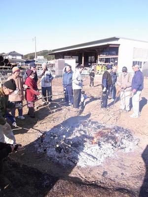 02.地元のどんど焼きへ