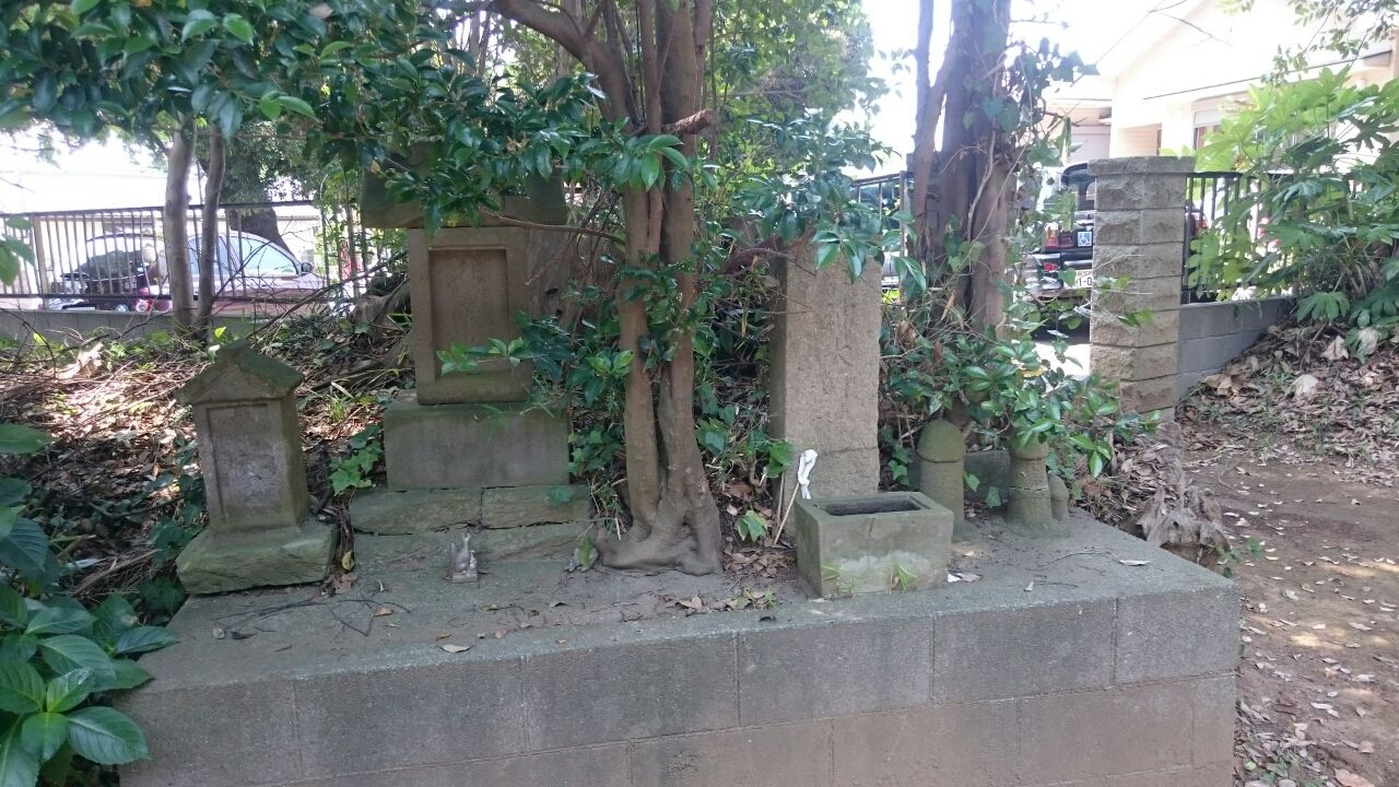 柏 生殖器崇拝 伊津美神社に鎮座する男根の石仏 melt Town 柏 生殖器崇拝 伊津美神社に鎮座する男根の石仏 melt Town