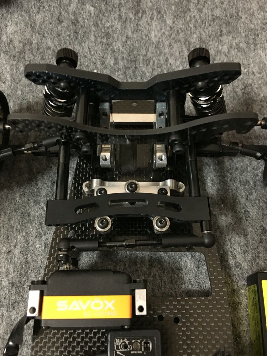 スチール製湾曲スライドラック 湾曲スライドラック付けました。 : JUNKIES@yama ラジコン2駆ドリフト日記