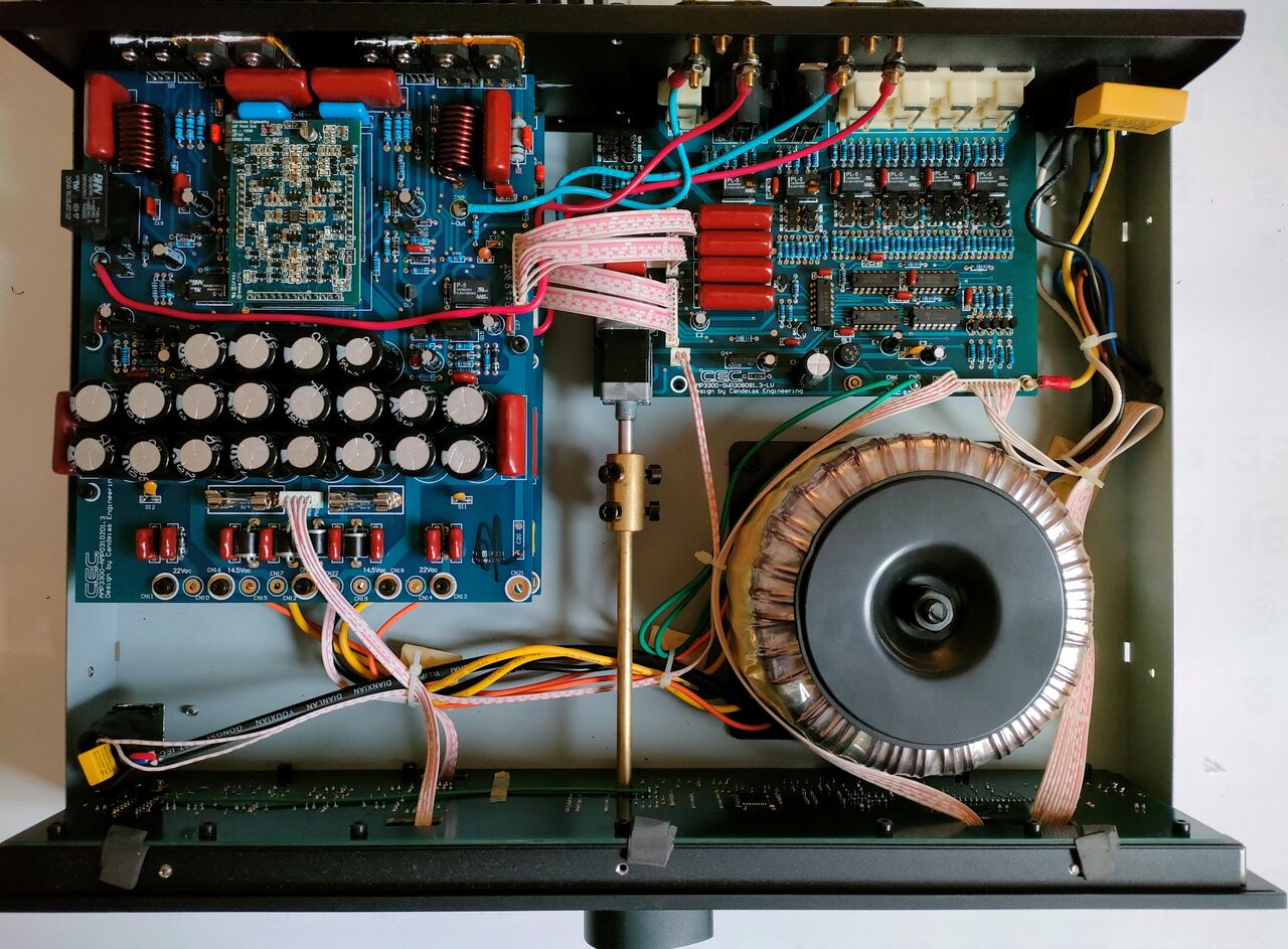 地雷を踏む CEC-AMP3300 : (ヴィンテージではない)レトロ 地雷を踏む CEC-AMP3300 : (ヴィンテージではない)レトロ