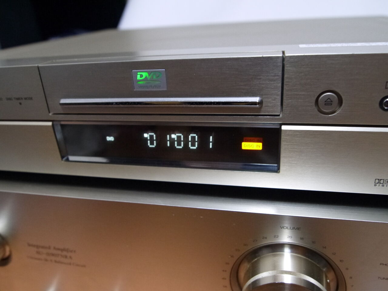 SONY RDR-A11を買った : (ヴィンテージではない)レトロ SONY RDR-A11を買った : (ヴィンテージではない)レトロ