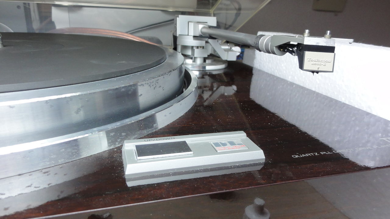 レコードプレーヤー ヴィンテージではない レトロオーディオの世界 レコードプレーヤー ヴィンテージではない レトロオーディオの世界