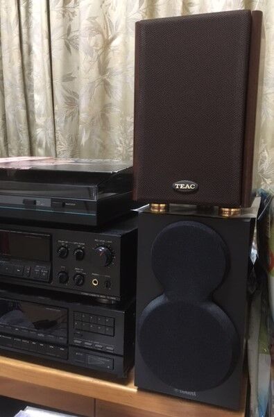 TEAC S-300 VS YAMAHA NS-BP200 : (ヴィンテージではない TEAC S-300 VS YAMAHA NS-BP200 : (ヴィンテージではない