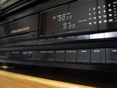 突然、CDを読まなくなる(KENWOOD DP-990SG) : (ヴィンテージ 突然、CDを読まなくなる(KENWOOD DP-990SG) : (ヴィンテージ