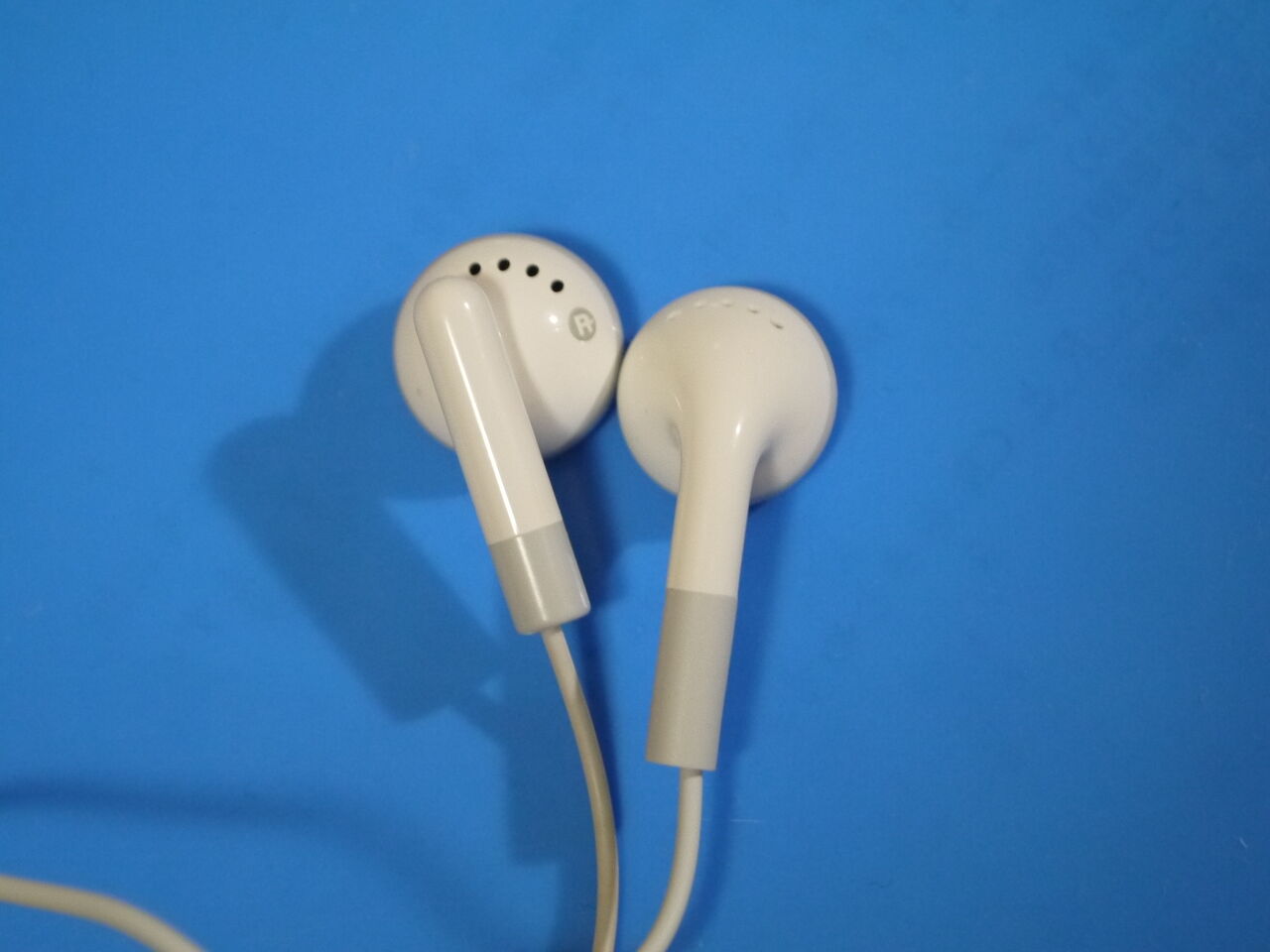 iPod(iPhone)イヤホン小史 : （ヴィンテージではない）レトロ