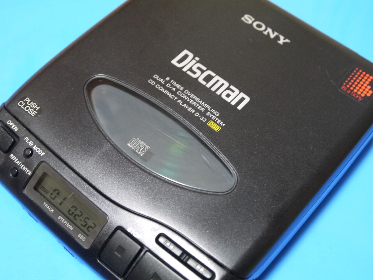 5☆好評 SONY D-131 ジャンク品 Discman ポータブルCDプレーヤー