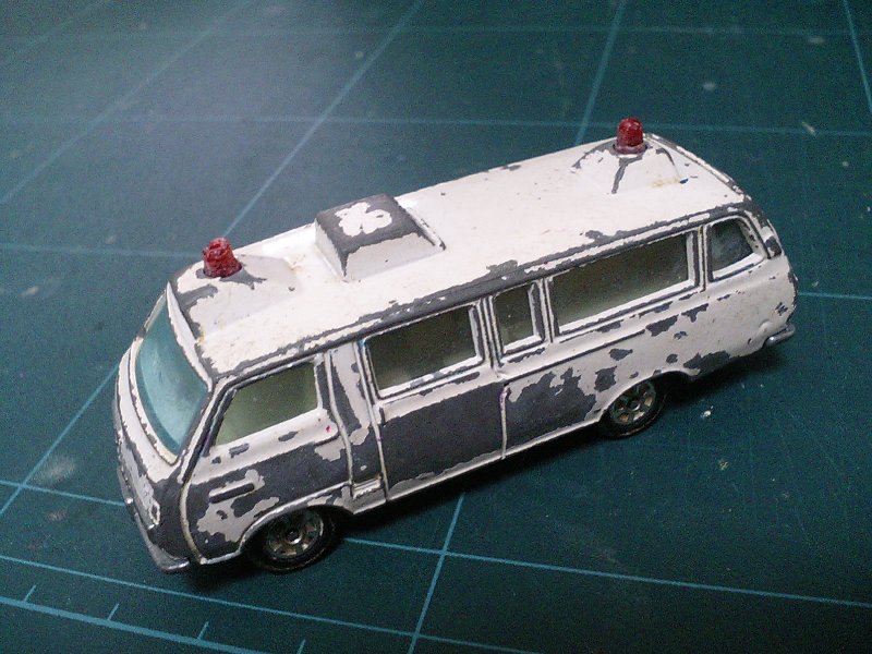 絶版当時物 トミカ ダンディ 1/52 012 トヨタRH18V救急車 未使用品 ヤフオクを見るより自分の在庫を見てみよう : トミカ解体所