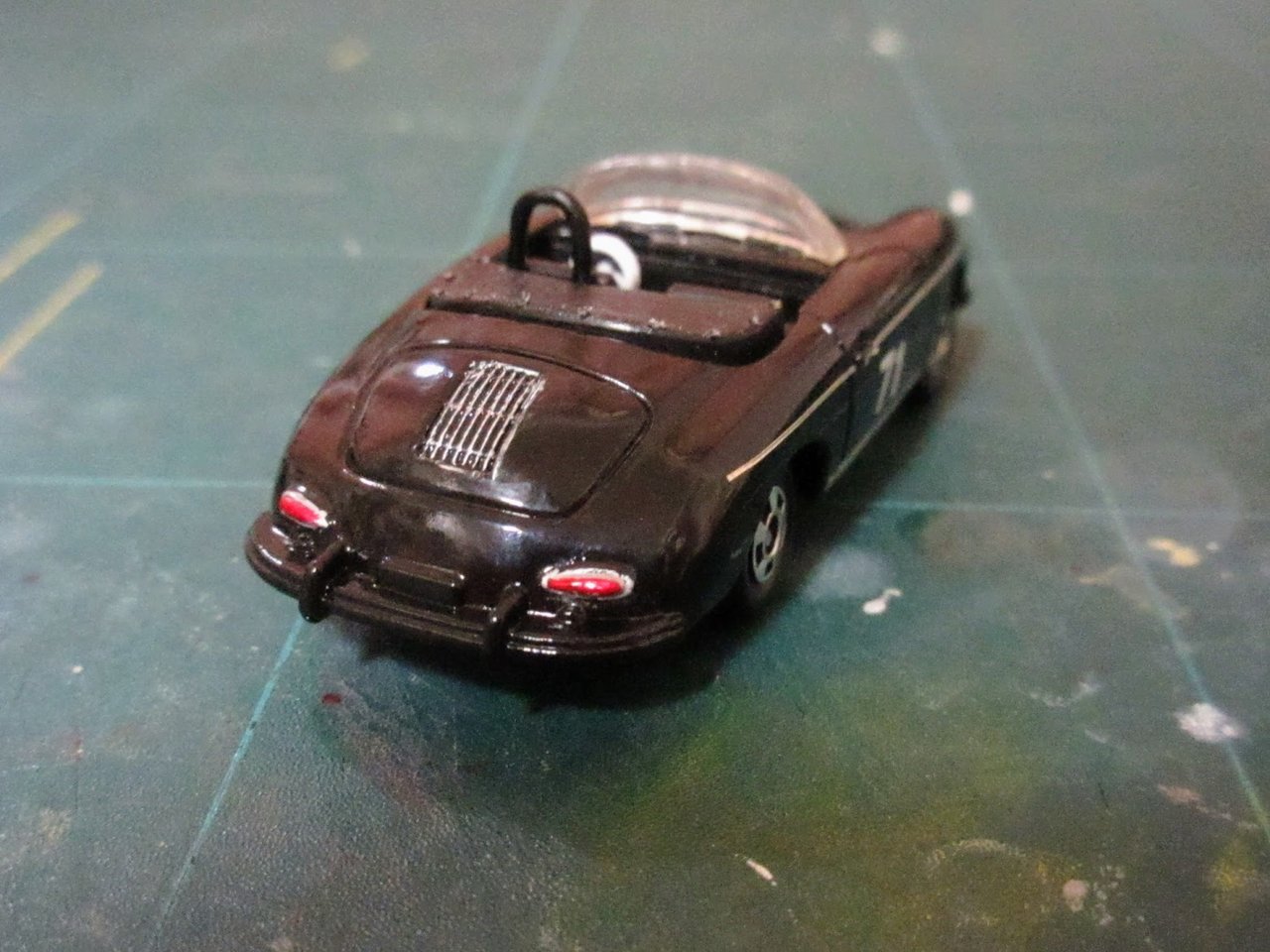 価格変更 1/18 ポルシェ356 スティーブ・マックィーンモデル ブラック 1/18 AUTOart Porsche 356 1600 Super SPEEDSTER #71 STEVE