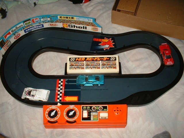 トミカ スピードレーサー : トミカ解体所