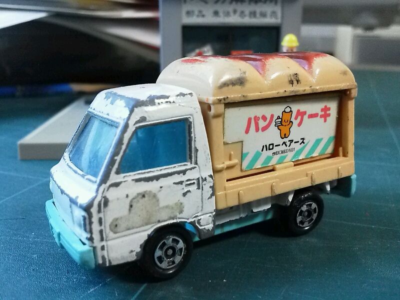 送料無料 トミカ 第一パン 『トミカクリスマスケーキの購入特典