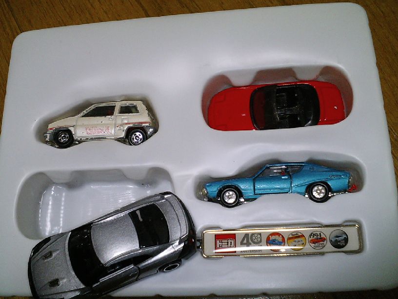 トミカ40年記（下）に物申す : トミカ解体所