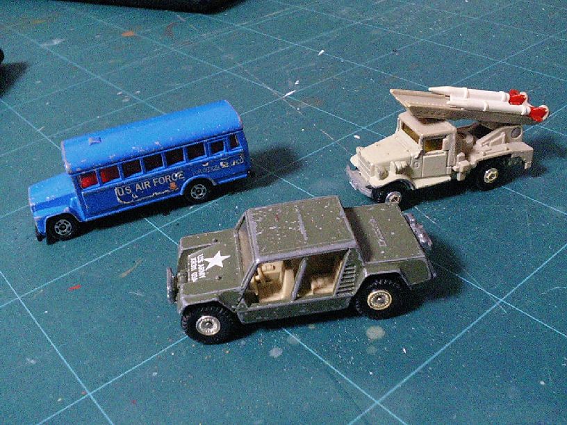 【激レア】トミカ アーミーセット スクールバス US AIR FORCE仕様 激レア】トミカ アーミーセット スクールバス US AIR FORCE仕様