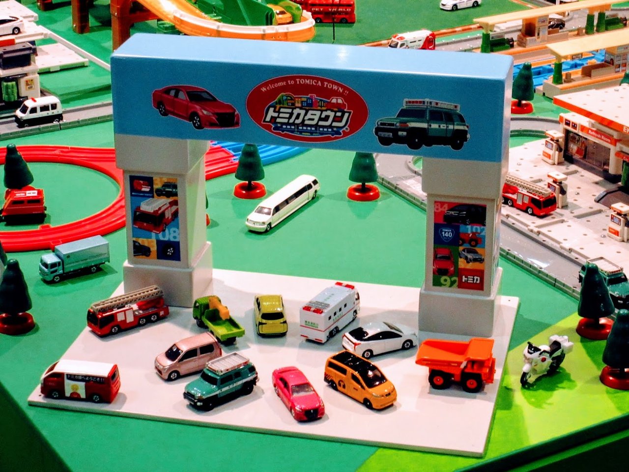 夏休みスペシャル】トミカ博in横浜 2017（その3） : トミカ解体所
