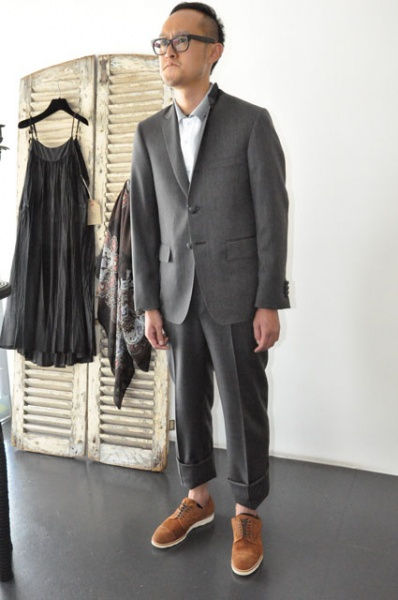 画像あり 日本人のスーツの似合わなさは異常wwwww ドレス速報