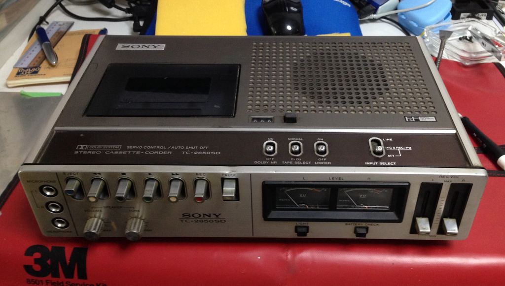 定期入れの SONY デンスケテープコーダーTC-2850 SD ラジオ・コンポ