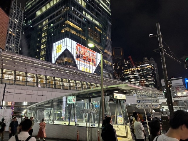 A878A113-1A48-4059-95F5-28D0A8AC4220_1_105_c